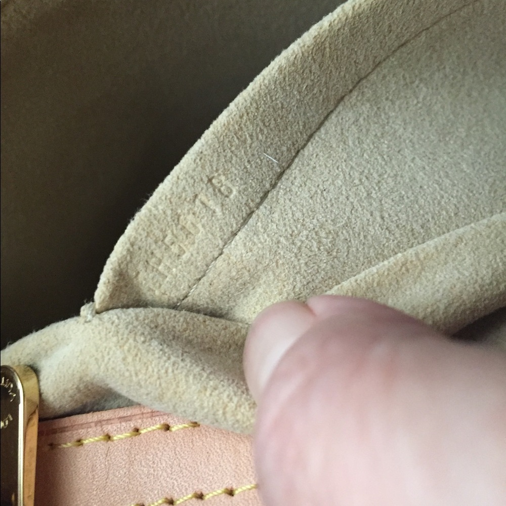 RARE & In very good condition🎄Authentic Louis Vuitton Etoile monogram  bags🌟 - Picture 14 of 16